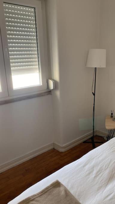 A Lovely Flat In Heart Of Campo De Ourique Apartamento Lisboa