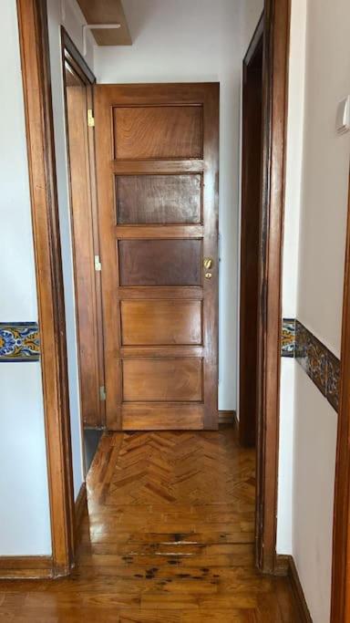 A Lovely Flat In Heart Of Campo De Ourique Lisboa